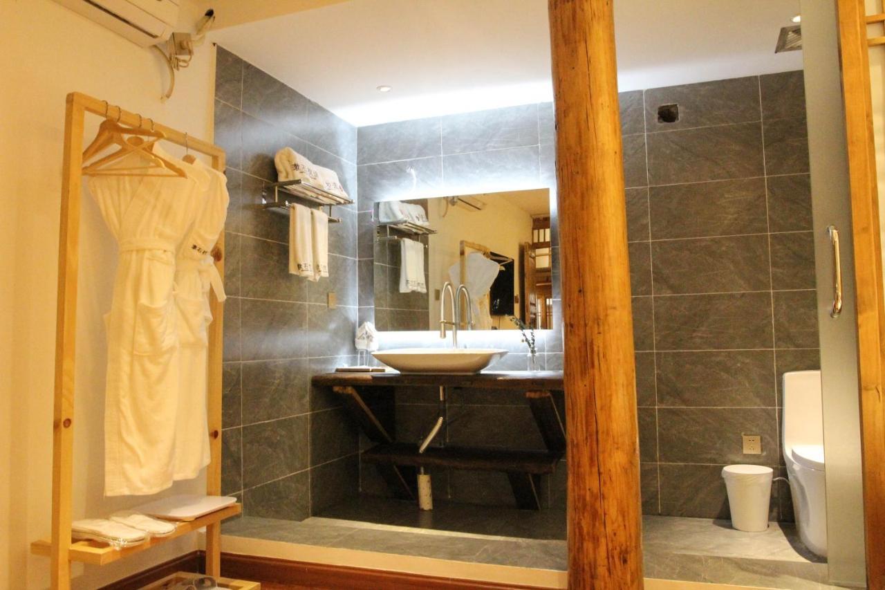 Lijiang Shushi Zhengliu Mujiayuan Hotel Екстериор снимка