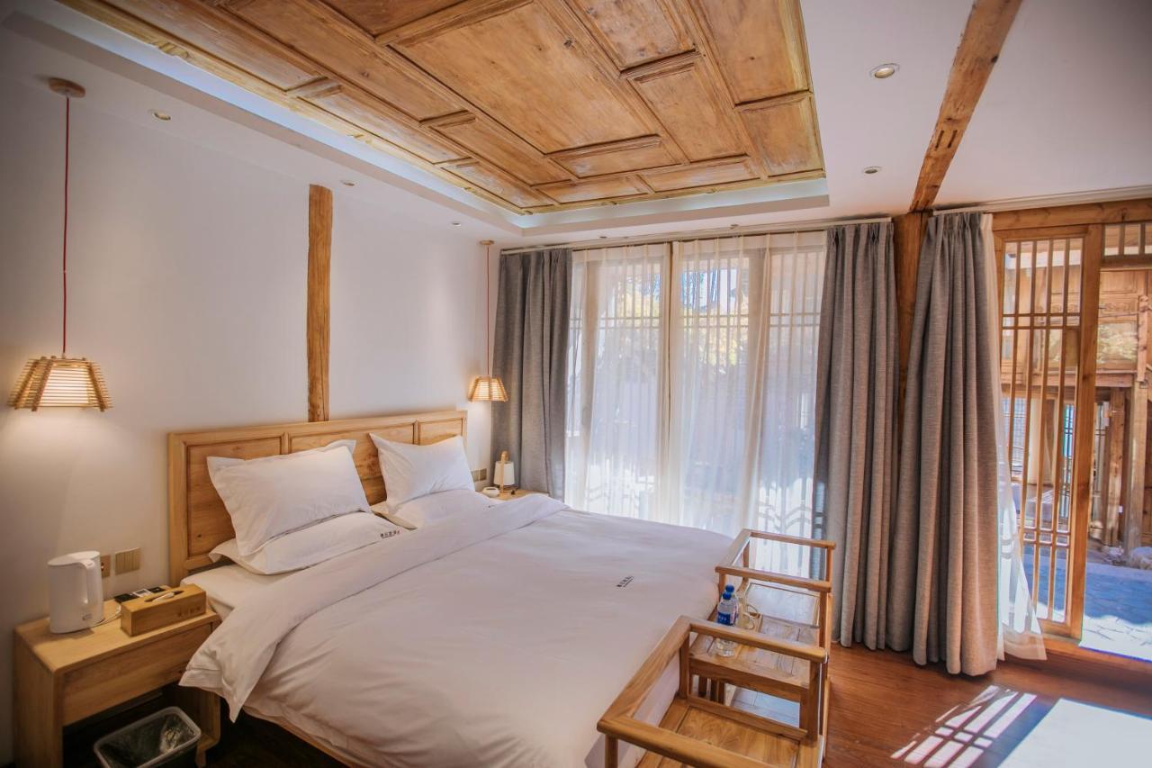 Lijiang Shushi Zhengliu Mujiayuan Hotel Екстериор снимка