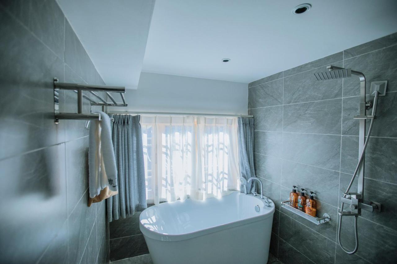 Lijiang Shushi Zhengliu Mujiayuan Hotel Екстериор снимка