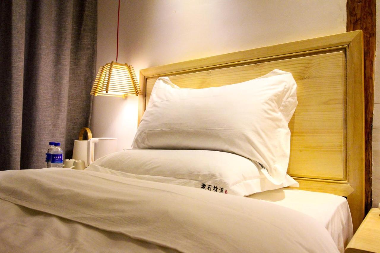 Lijiang Shushi Zhengliu Mujiayuan Hotel Екстериор снимка