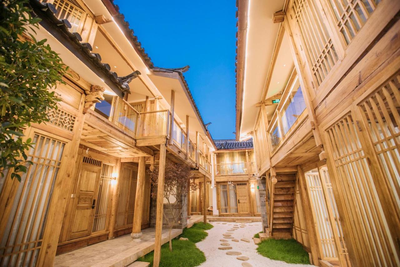 Lijiang Shushi Zhengliu Mujiayuan Hotel Екстериор снимка
