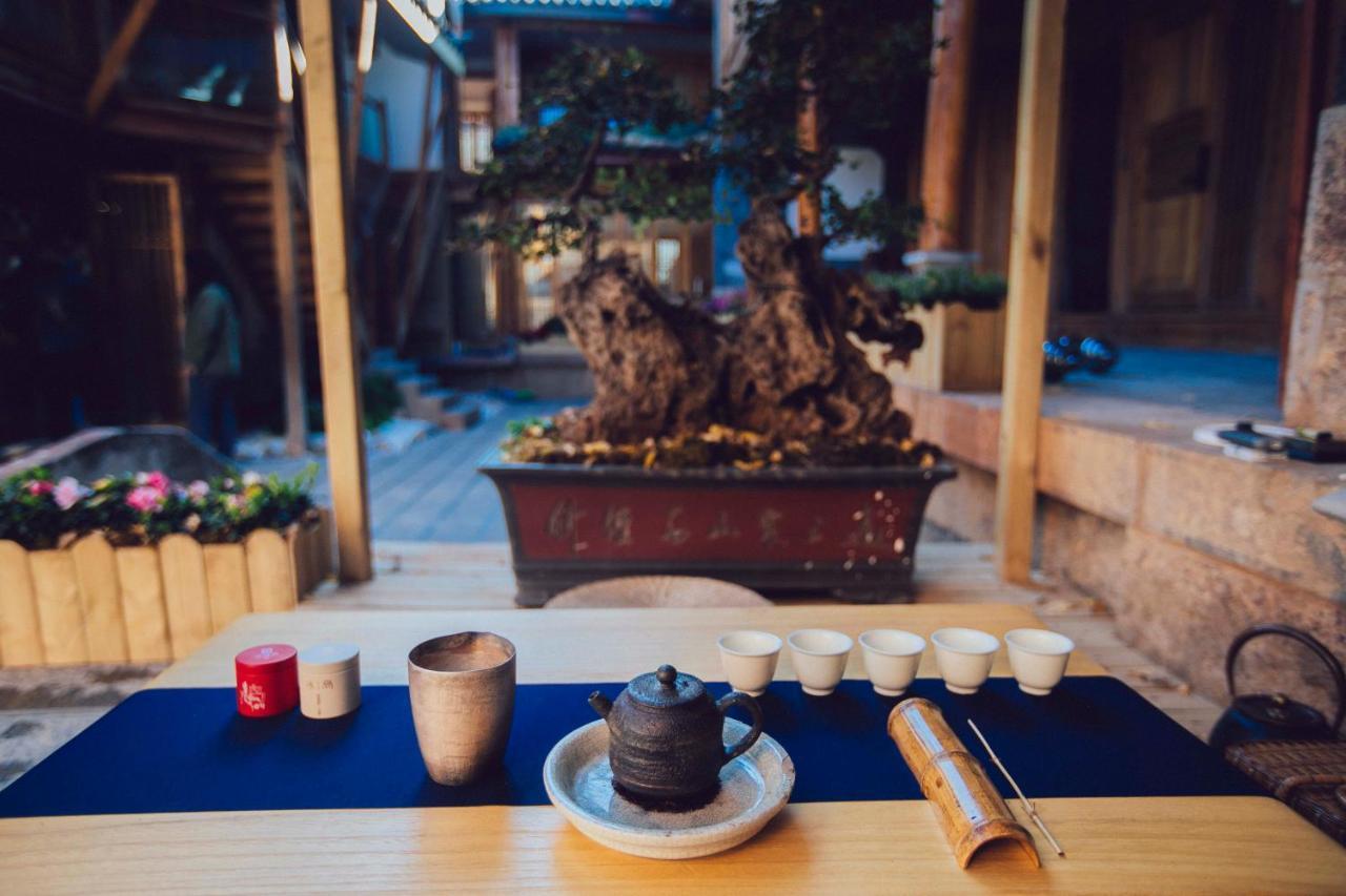 Lijiang Shushi Zhengliu Mujiayuan Hotel Екстериор снимка